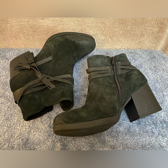 NWOT B.O.C. Leather zip ankle booties low heel - Picture 6 of 8